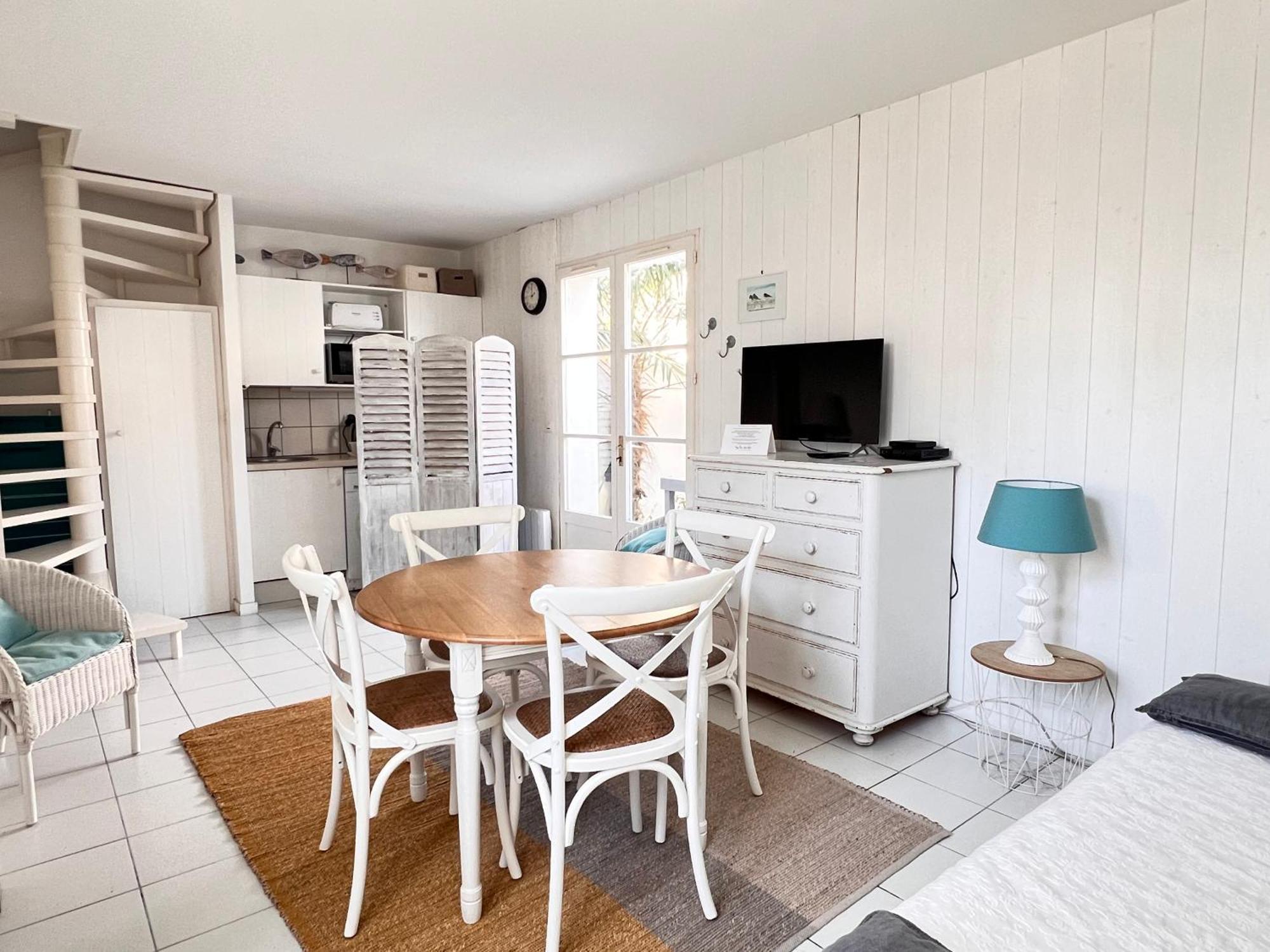 Appartement Liseron Saint-Martin-de-Ré Exterior foto